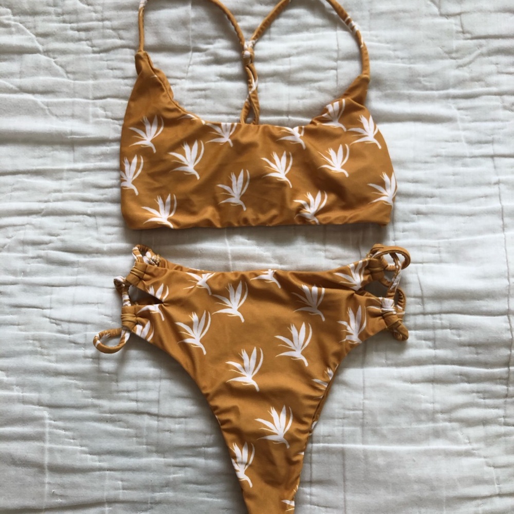 Kainani Swimwear YELLOW Set